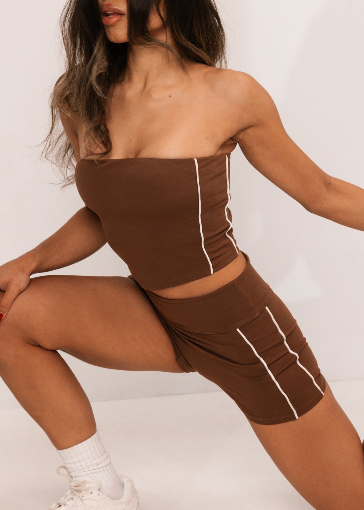 Zenna Active Mirage Stripe Shorts in chestnut – view 4